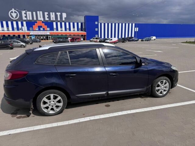 Синий Рено Меган, объемом двигателя 1.5 л и пробегом 240 тыс. км за 5799 $, фото 1 на Automoto.ua