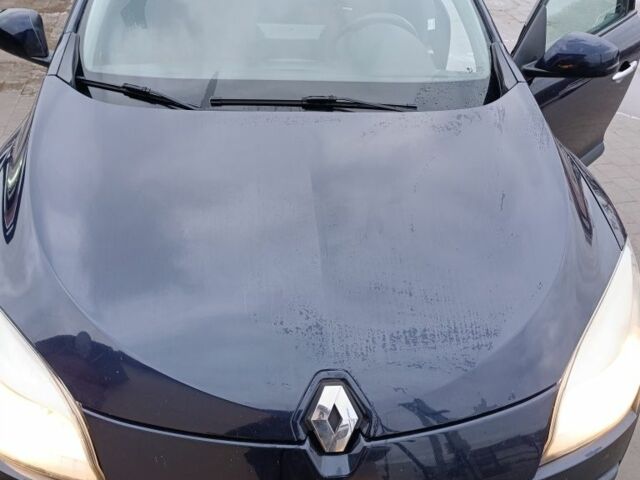 Синій Рено Меган, об'ємом двигуна 1.5 л та пробігом 241 тис. км за 7500 $, фото 1 на Automoto.ua