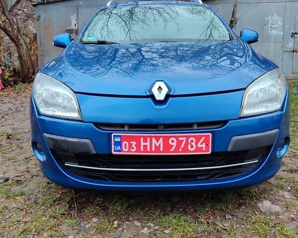 Синий Рено Меган, объемом двигателя 1.6 л и пробегом 201 тыс. км за 6499 $, фото 1 на Automoto.ua