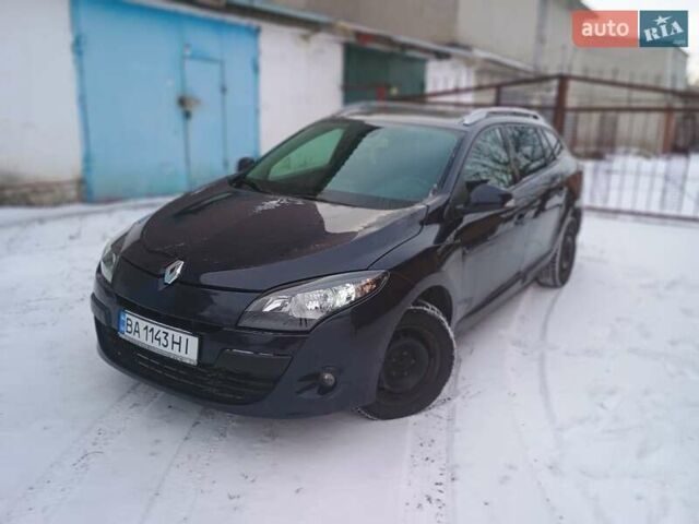 Синий Рено Меган, объемом двигателя 1.5 л и пробегом 320 тыс. км за 5200 $, фото 1 на Automoto.ua