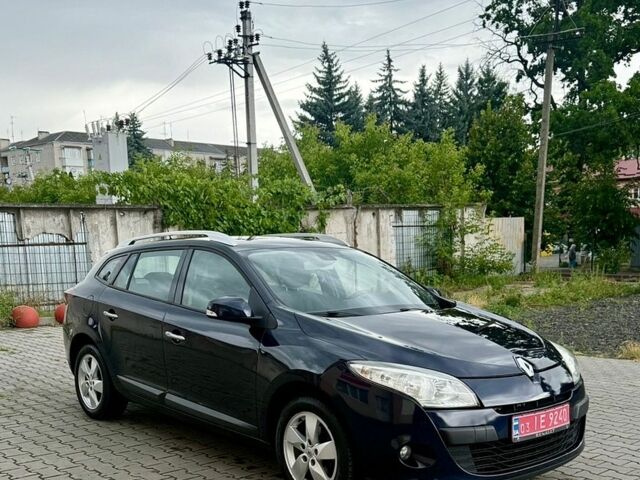 Синій Рено Меган, об'ємом двигуна 1.6 л та пробігом 238 тис. км за 7100 $, фото 1 на Automoto.ua