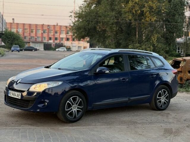 Синій Рено Меган, об'ємом двигуна 1.5 л та пробігом 270 тис. км за 5916 $, фото 1 на Automoto.ua