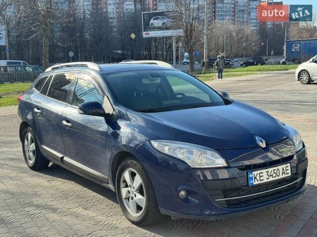 Синий Рено Меган, объемом двигателя 1.46 л и пробегом 316 тыс. км за 5200 $, фото 1 на Automoto.ua