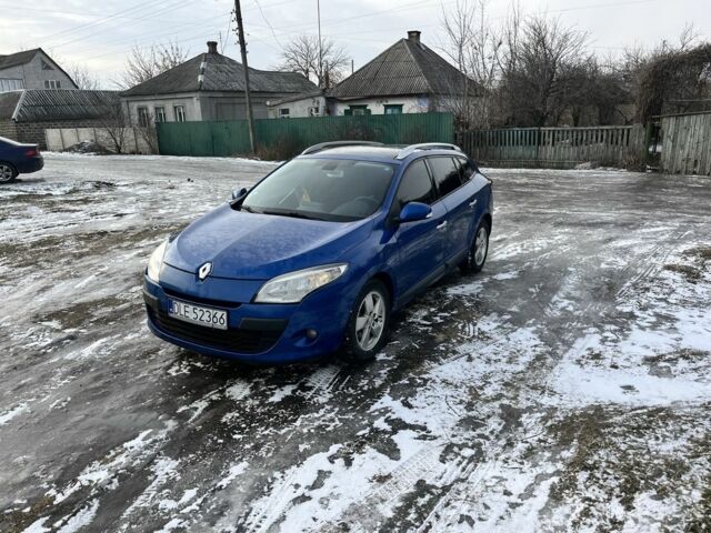 Синий Рено Меган, объемом двигателя 1.5 л и пробегом 270 тыс. км за 4500 $, фото 1 на Automoto.ua