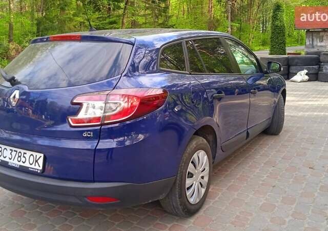 Синий Рено Меган, объемом двигателя 1.5 л и пробегом 220 тыс. км за 6500 $, фото 1 на Automoto.ua