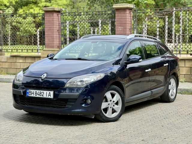 Синій Рено Меган, об'ємом двигуна 1.5 л та пробігом 249 тис. км за 6499 $, фото 1 на Automoto.ua
