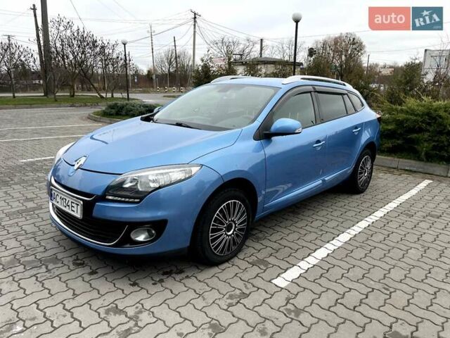 Синий Рено Меган, объемом двигателя 1.6 л и пробегом 222 тыс. км за 7300 $, фото 1 на Automoto.ua