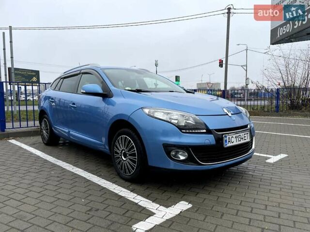 Синій Рено Меган, об'ємом двигуна 1.6 л та пробігом 222 тис. км за 8500 $, фото 1 на Automoto.ua