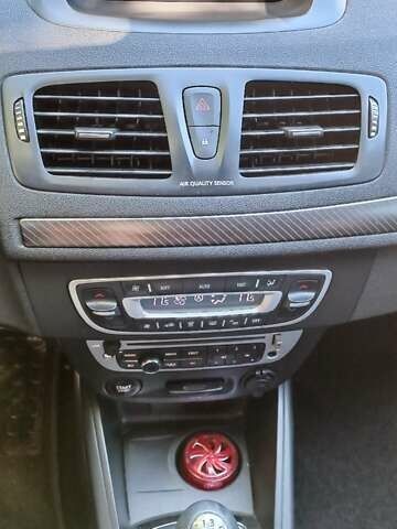 Синій Рено Меган, об'ємом двигуна 1.46 л та пробігом 220 тис. км за 8500 $, фото 1 на Automoto.ua