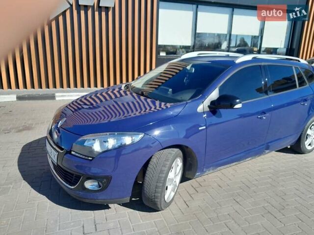 Синий Рено Меган, объемом двигателя 1.5 л и пробегом 233 тыс. км за 8199 $, фото 1 на Automoto.ua