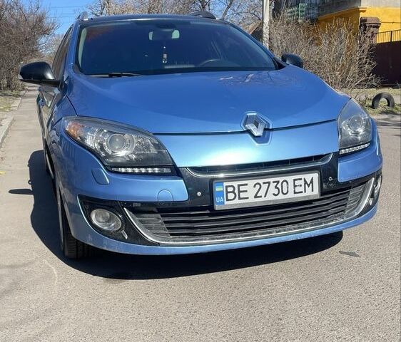Синій Рено Меган, об'ємом двигуна 1.5 л та пробігом 255 тис. км за 7800 $, фото 1 на Automoto.ua