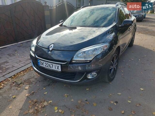 Синій Рено Меган, об'ємом двигуна 1.6 л та пробігом 247 тис. км за 9000 $, фото 1 на Automoto.ua