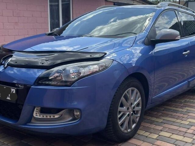 Синий Рено Меган, объемом двигателя 0 л и пробегом 240 тыс. км за 9550 $, фото 1 на Automoto.ua