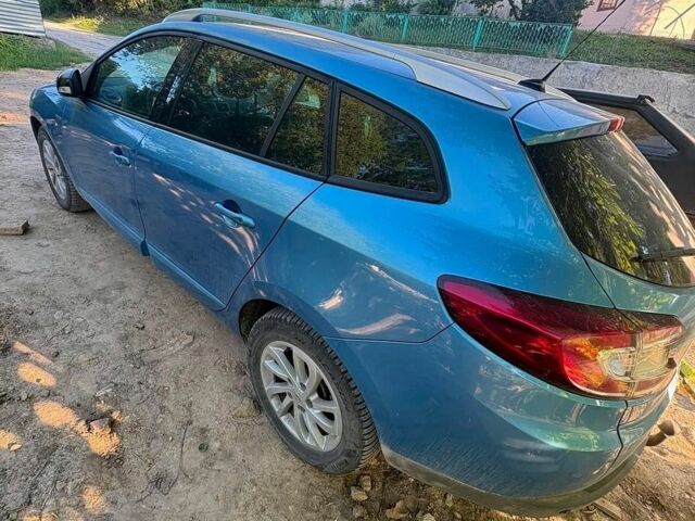 Синій Рено Меган, об'ємом двигуна 1.46 л та пробігом 122 тис. км за 7500 $, фото 1 на Automoto.ua