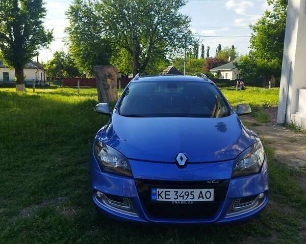 Синій Рено Меган, об'ємом двигуна 1.46 л та пробігом 235 тис. км за 9200 $, фото 1 на Automoto.ua