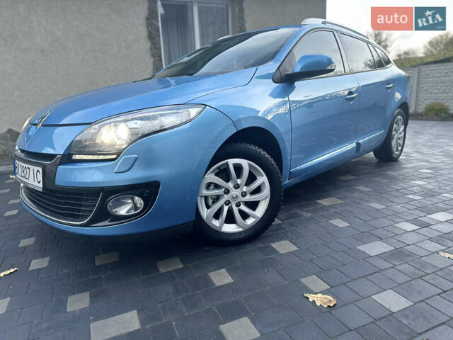 Синий Рено Меган, объемом двигателя 1.5 л и пробегом 257 тыс. км за 8600 $, фото 1 на Automoto.ua
