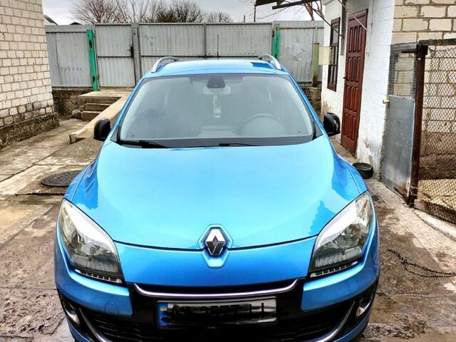 Синій Рено Меган, об'ємом двигуна 1.5 л та пробігом 240 тис. км за 8000 $, фото 1 на Automoto.ua