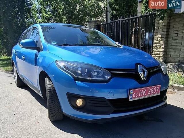 Синий Рено Меган, объемом двигателя 1.6 л и пробегом 205 тыс. км за 8700 $, фото 1 на Automoto.ua
