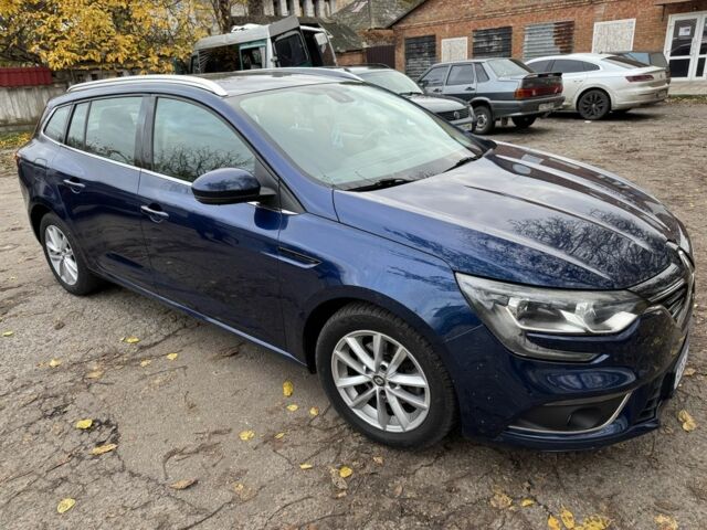 Синій Рено Меган, об'ємом двигуна 1.5 л та пробігом 216 тис. км за 10900 $, фото 1 на Automoto.ua