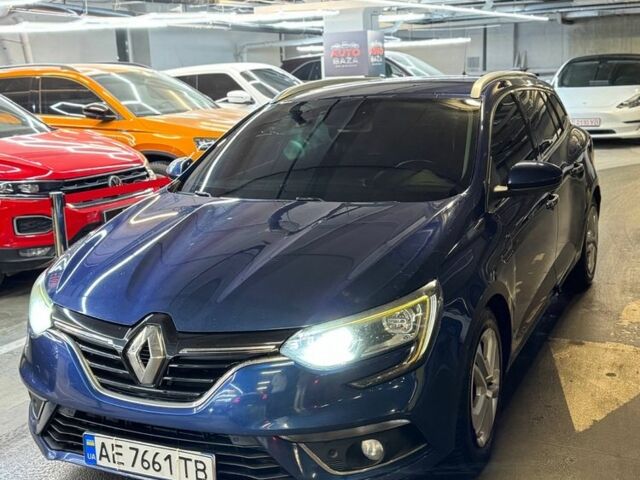 Синій Рено Меган, об'ємом двигуна 1.5 л та пробігом 236 тис. км за 12500 $, фото 1 на Automoto.ua