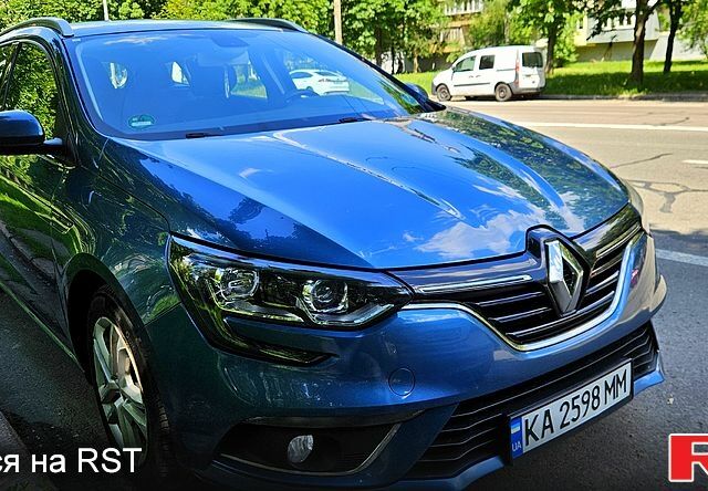 Синий Рено Меган, объемом двигателя 1.5 л и пробегом 214 тыс. км за 10999 $, фото 1 на Automoto.ua