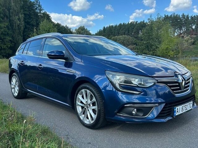 Синий Рено Меган, объемом двигателя 1.46 л и пробегом 230 тыс. км за 12990 $, фото 1 на Automoto.ua