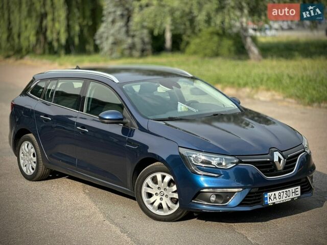 Синій Рено Меган, об'ємом двигуна 1.5 л та пробігом 354 тис. км за 10200 $, фото 1 на Automoto.ua