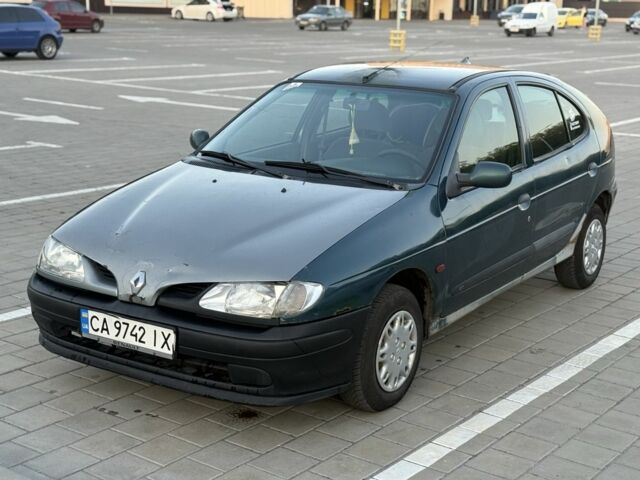 Зеленый Рено Меган, объемом двигателя 1.6 л и пробегом 288 тыс. км за 1250 $, фото 1 на Automoto.ua