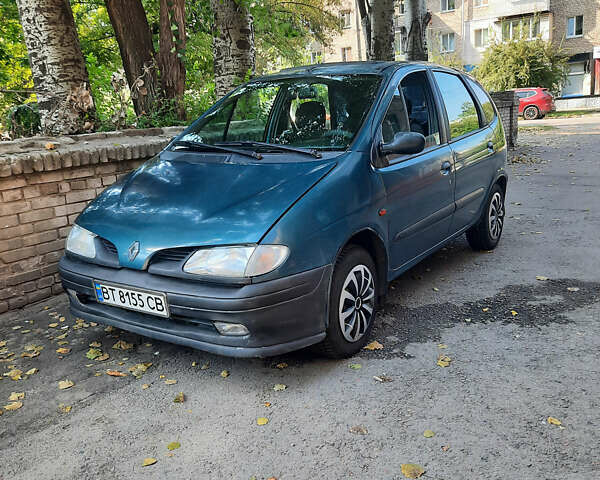Зелений Рено Меган, об'ємом двигуна 2 л та пробігом 444 тис. км за 3200 $, фото 1 на Automoto.ua