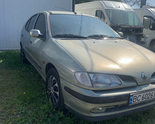 Зеленый Рено Меган, объемом двигателя 1.6 л и пробегом 120 тыс. км за 2700 $, фото 1 на Automoto.ua