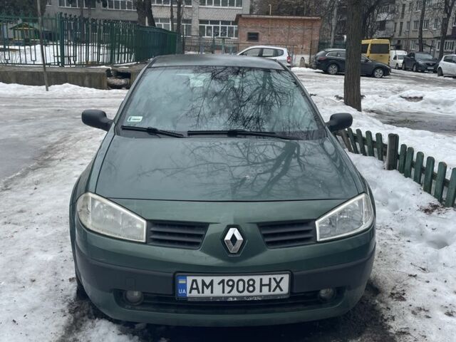 Зеленый Рено Меган, объемом двигателя 1.6 л и пробегом 268 тыс. км за 3500 $, фото 1 на Automoto.ua