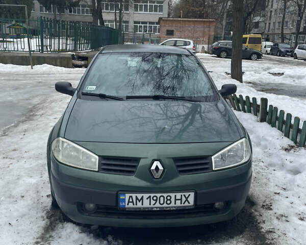 Зеленый Рено Меган, объемом двигателя 1.6 л и пробегом 268 тыс. км за 3500 $, фото 1 на Automoto.ua