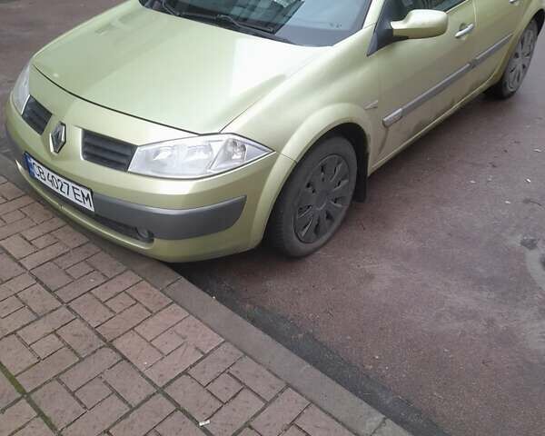 Зеленый Рено Меган, объемом двигателя 1.6 л и пробегом 280 тыс. км за 4500 $, фото 1 на Automoto.ua