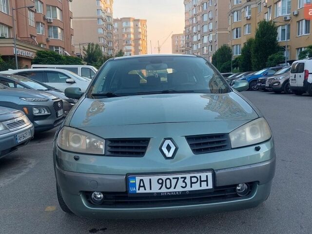 Зелений Рено Меган, об'ємом двигуна 2 л та пробігом 277 тис. км за 4500 $, фото 1 на Automoto.ua