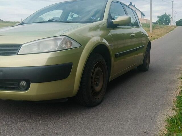 Зеленый Рено Меган, объемом двигателя 1.5 л и пробегом 280 тыс. км за 2100 $, фото 1 на Automoto.ua