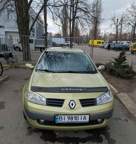 Зеленый Рено Меган, объемом двигателя 1.6 л и пробегом 249 тыс. км за 3700 $, фото 1 на Automoto.ua
