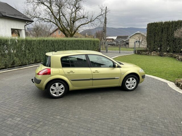 Зелений Рено Меган, об'ємом двигуна 1.5 л та пробігом 264 тис. км за 3499 $, фото 1 на Automoto.ua