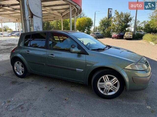 Зелений Рено Меган, об'ємом двигуна 1.89 л та пробігом 351 тис. км за 3700 $, фото 1 на Automoto.ua