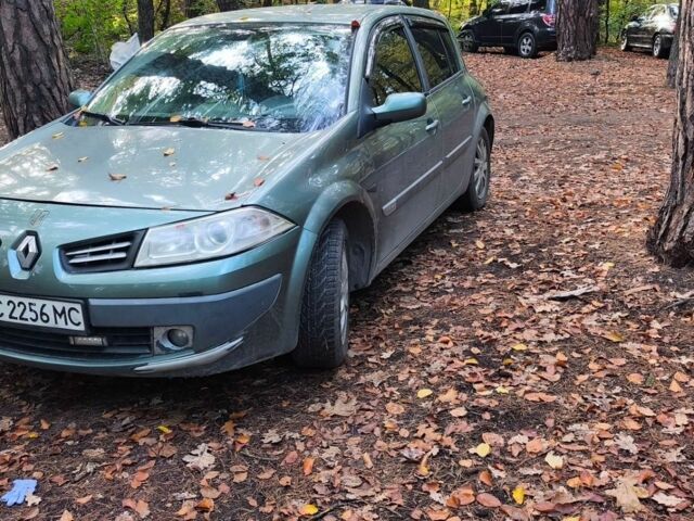 Зелений Рено Меган, об'ємом двигуна 1.6 л та пробігом 212 тис. км за 3500 $, фото 1 на Automoto.ua