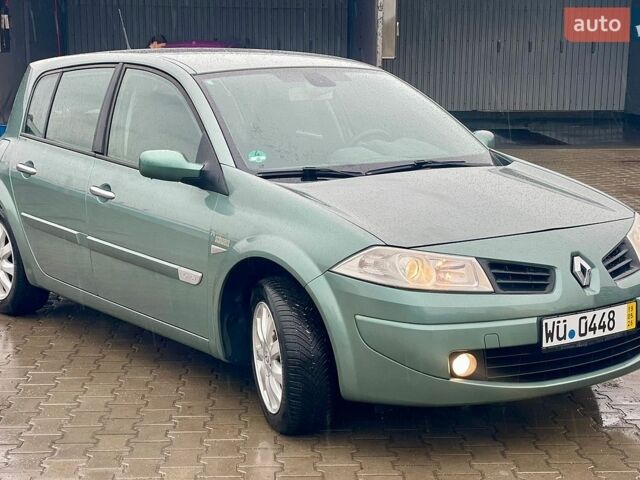 Зеленый Рено Меган, объемом двигателя 1.6 л и пробегом 212 тыс. км за 4950 $, фото 1 на Automoto.ua