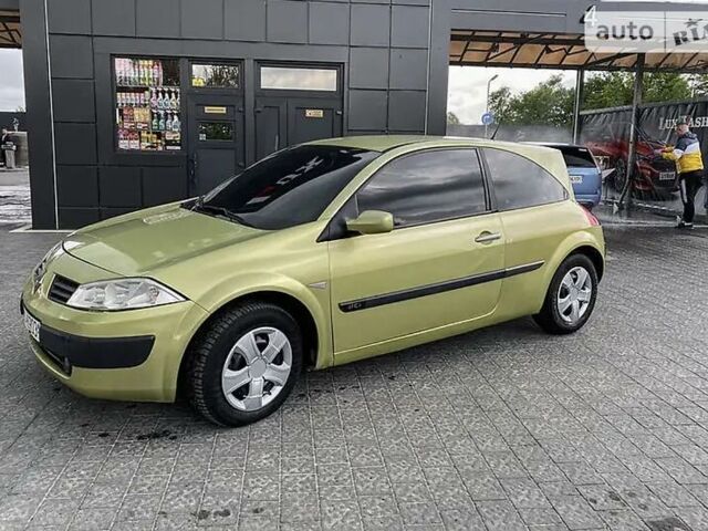 Зелений Рено Меган, об'ємом двигуна 1.9 л та пробігом 293 тис. км за 3800 $, фото 1 на Automoto.ua