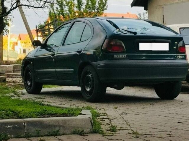 Зелений Рено Меган, об'ємом двигуна 1.6 л та пробігом 137 тис. км за 1700 $, фото 1 на Automoto.ua