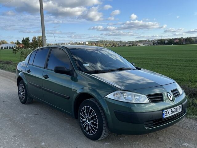 Зелений Рено Меган, об'ємом двигуна 1.4 л та пробігом 258 тис. км за 3800 $, фото 1 на Automoto.ua