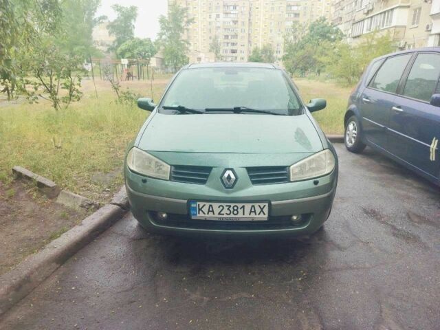 Зеленый Рено Меган, объемом двигателя 1.6 л и пробегом 232 тыс. км за 3500 $, фото 1 на Automoto.ua