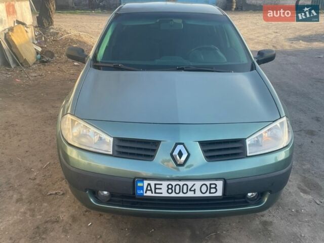 Зеленый Рено Меган, объемом двигателя 1.4 л и пробегом 268 тыс. км за 3500 $, фото 1 на Automoto.ua