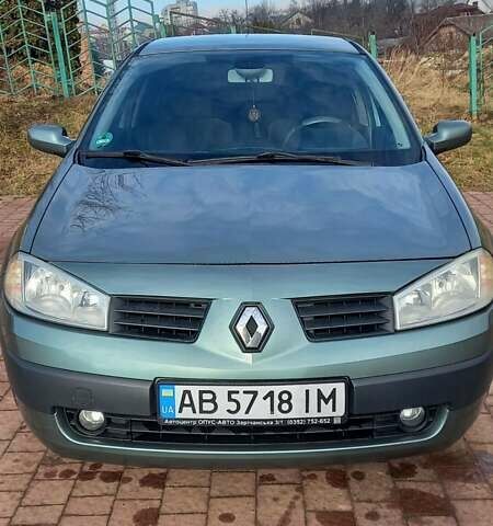 Зеленый Рено Меган, объемом двигателя 1.6 л и пробегом 271 тыс. км за 5300 $, фото 1 на Automoto.ua