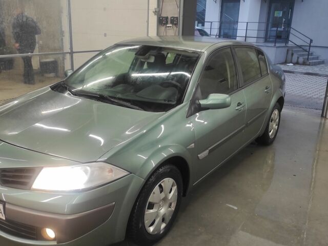 Зелений Рено Меган, об'ємом двигуна 1.5 л та пробігом 280 тис. км за 4500 $, фото 1 на Automoto.ua