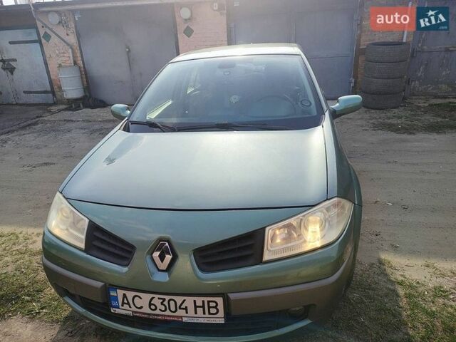 Зеленый Рено Меган, объемом двигателя 1.6 л и пробегом 131 тыс. км за 4800 $, фото 1 на Automoto.ua