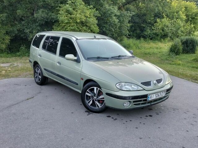 Зеленый Рено Меган, объемом двигателя 1.9 л и пробегом 350 тыс. км за 2022 $, фото 1 на Automoto.ua