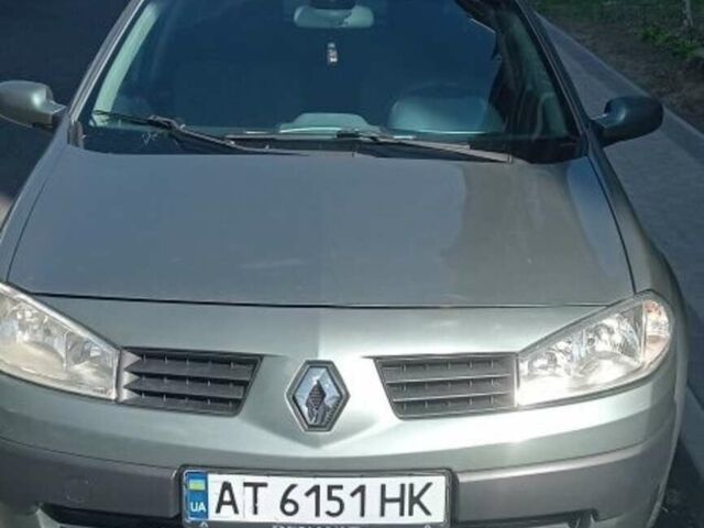 Зелений Рено Меган, об'ємом двигуна 2 л та пробігом 225 тис. км за 4000 $, фото 1 на Automoto.ua